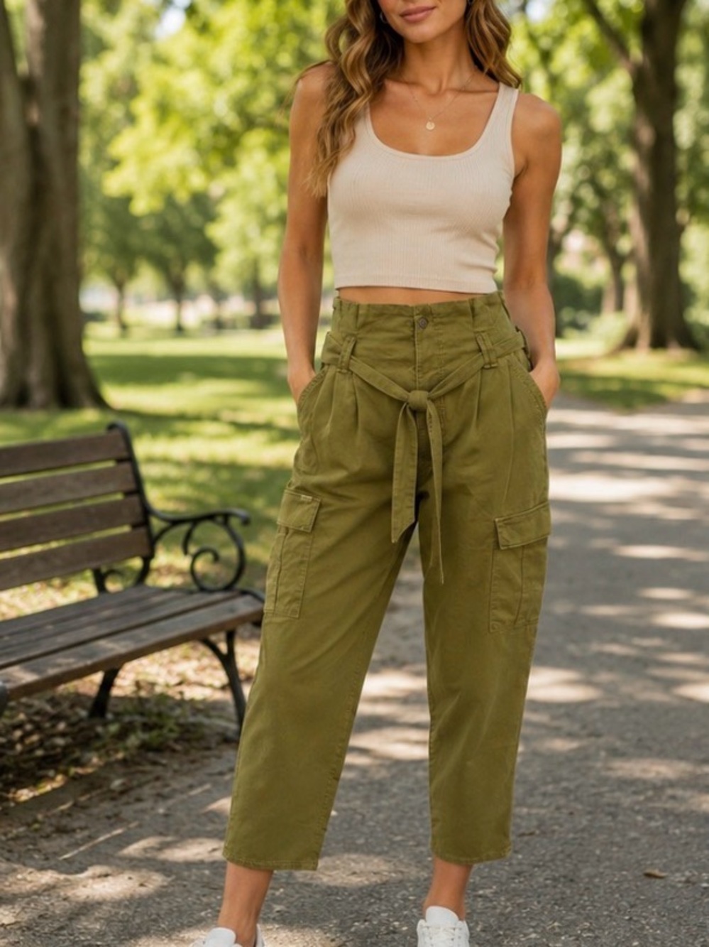 MOTHER Olive Green Cargo Pants with Utility Pockets waist 17’ Inseam 28’ —NWT